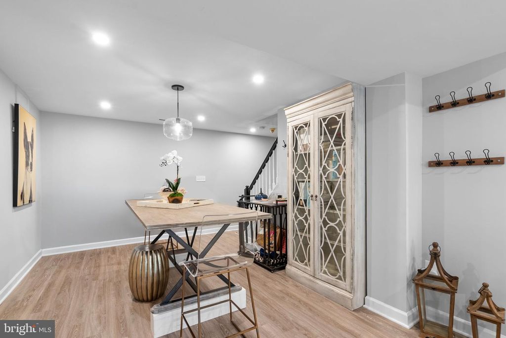 Image 50 of property listing at 4620 BRIGHTWOOD RD, Olney, MD 20832