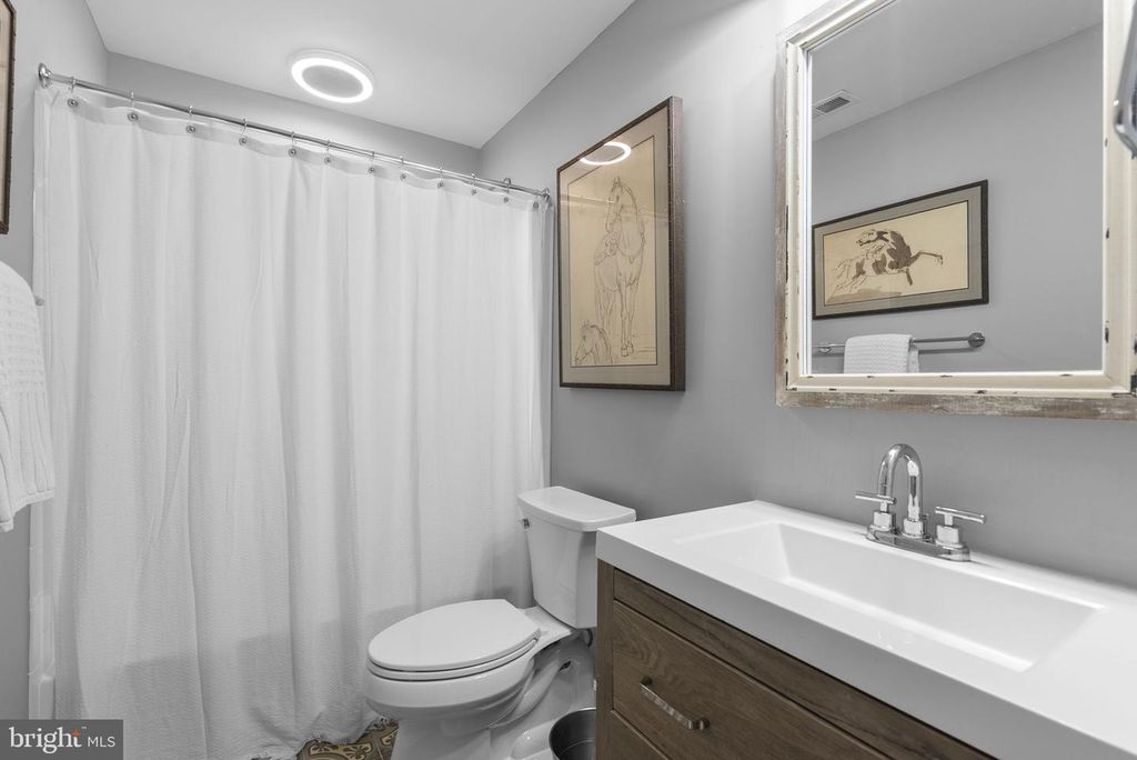 Image 55 of property listing at 4620 BRIGHTWOOD RD, Olney, MD 20832
