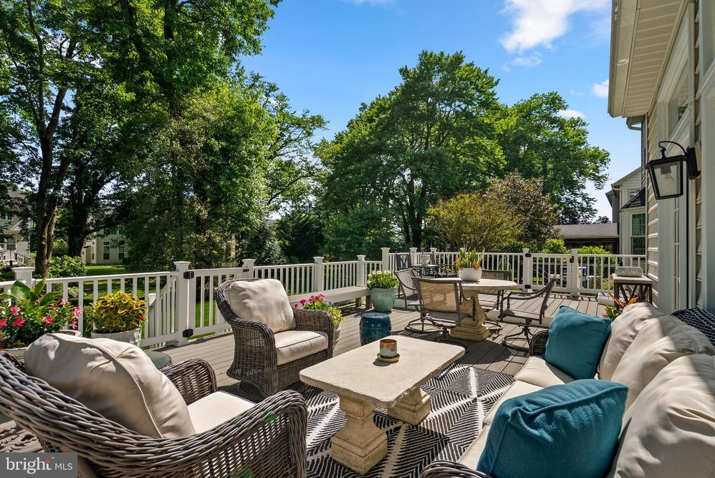 Image 60 of property listing at 4620 BRIGHTWOOD RD, Olney, MD 20832
