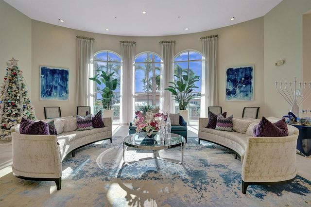 5777 Gemstone Court 207, Boynton Beach, FL 33437