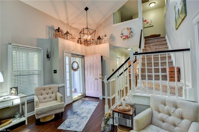 703 Broadleaf XING, Chesapeake, VA 23320
