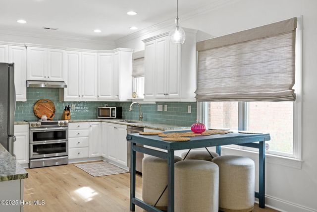 1013 Wild Dunes Circle, Wilmington, NC 28411