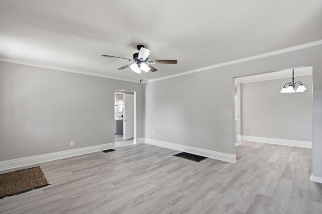 403 N 4th Street, Danville, KY 40422
