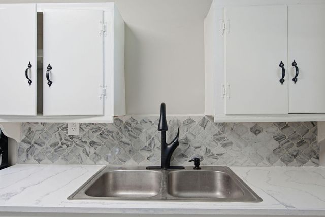 403 N 4th Street, Danville, KY 40422