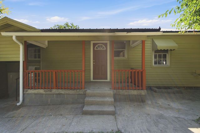 403 N 4th Street, Danville, KY 40422