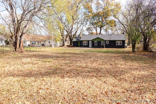 2636 S 65th West Avenue, Tulsa, OK 74107