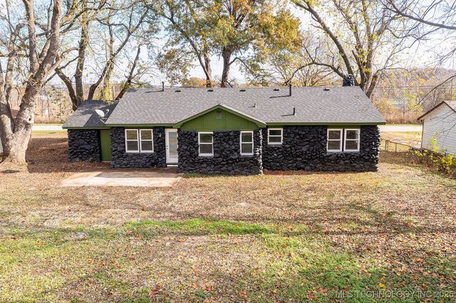 2636 S 65th West Avenue, Tulsa, OK 74107