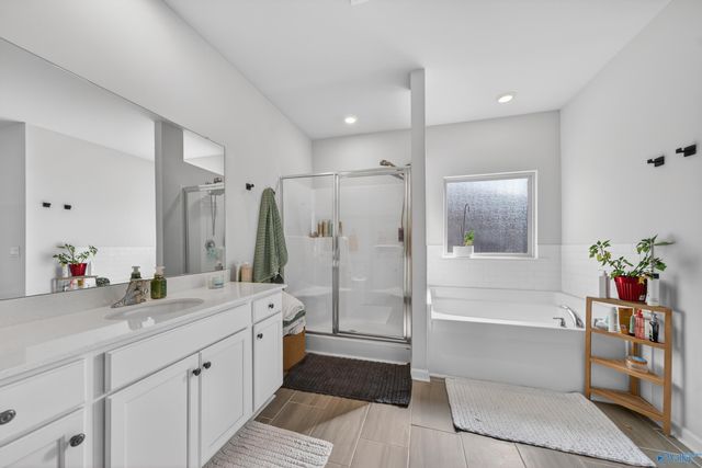 122 Barn Trail Way, Toney, AL 35773