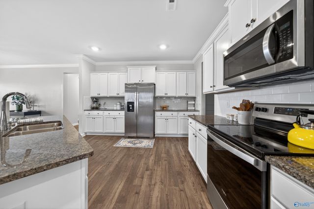 122 Barn Trail Way, Toney, AL 35773