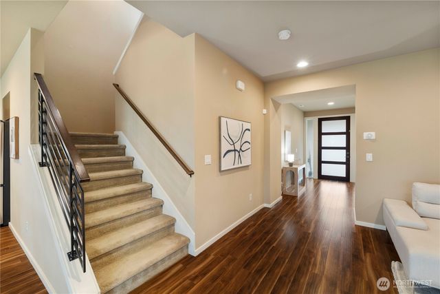 27803 105th Avenue SE, Kent, WA 98030