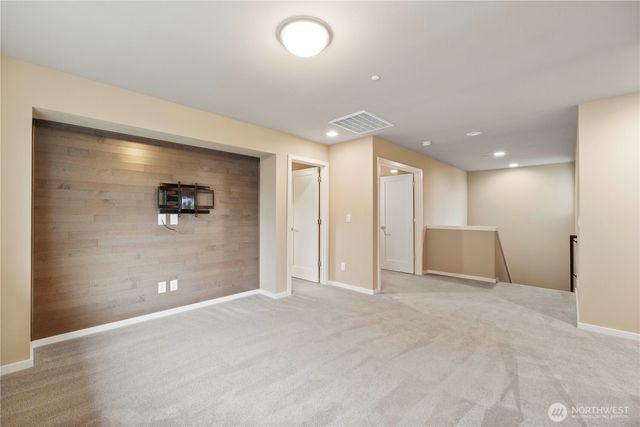 27803 105th Avenue SE, Kent, WA 98030