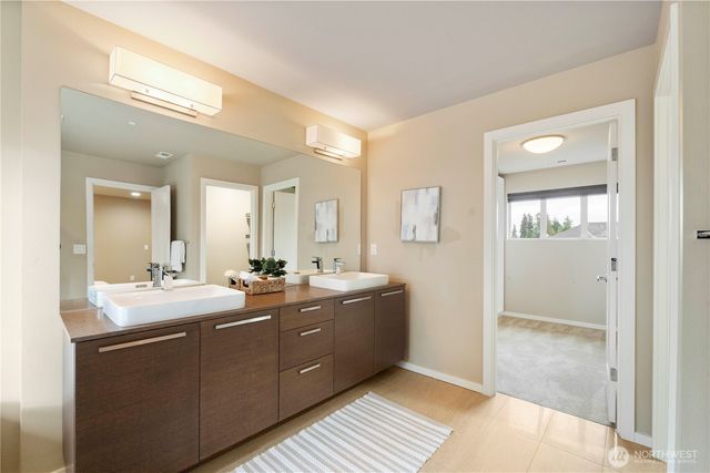 27803 105th Avenue SE, Kent, WA 98030