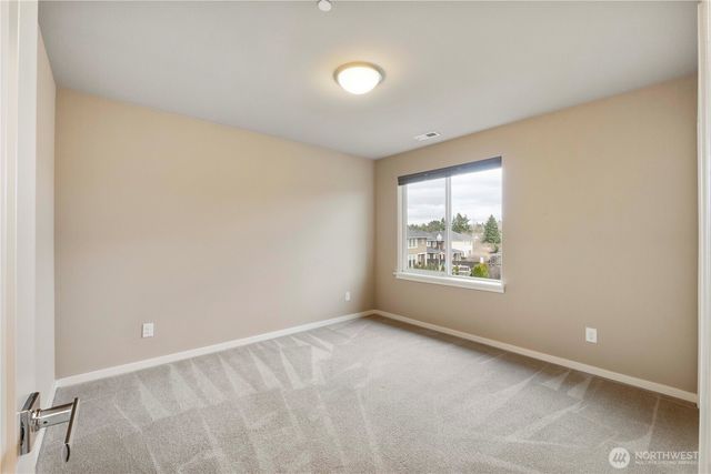 27803 105th Avenue SE, Kent, WA 98030