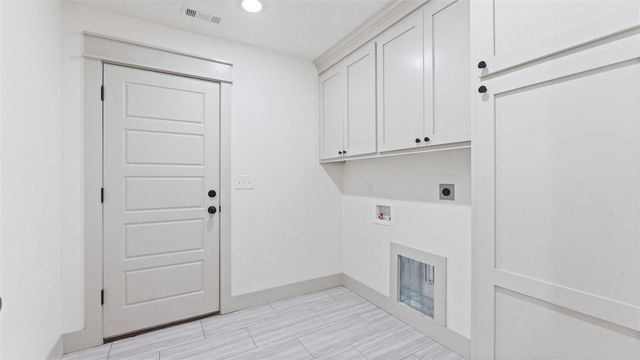 7 Tiverton Lane, Bella Vista, AR 72715