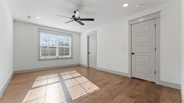 7 Tiverton Lane, Bella Vista, AR 72715