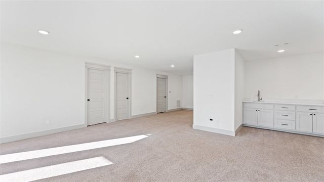 7 Tiverton Lane, Bella Vista, AR 72715