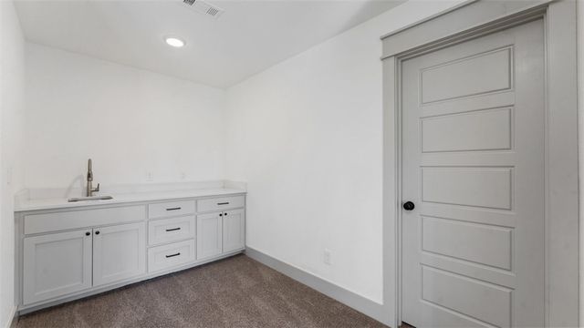 7 Tiverton Lane, Bella Vista, AR 72715