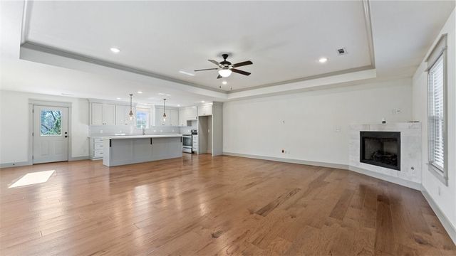 7 Tiverton Lane, Bella Vista, AR 72715