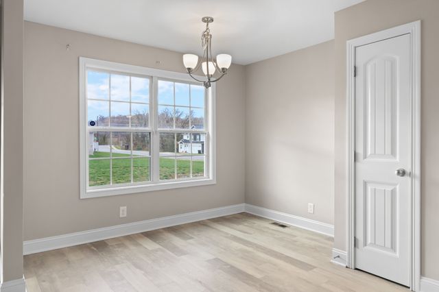 306 Lugano Ln, Clarksville, TN 37040