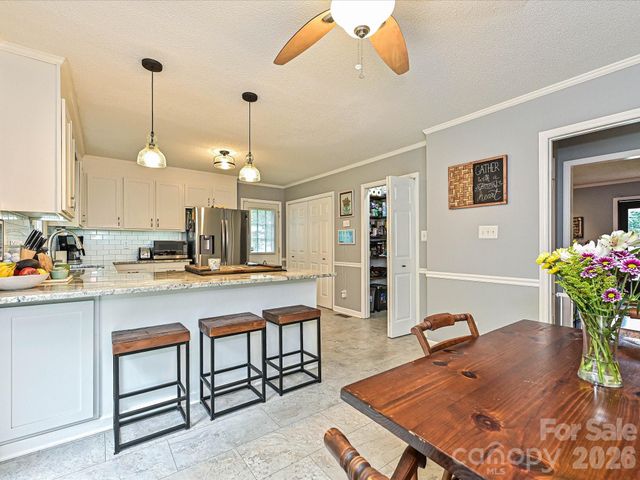 2334 Firmin Court, Gastonia, NC 28056