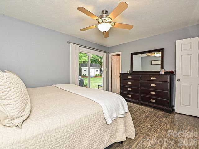2334 Firmin Court, Gastonia, NC 28056