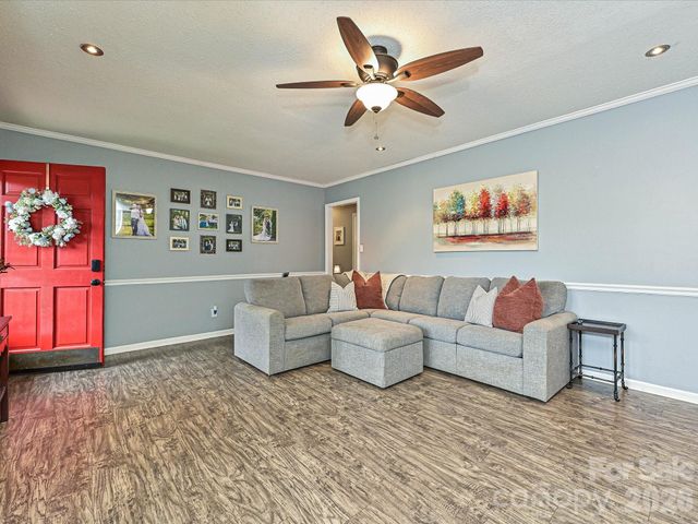2334 Firmin Court, Gastonia, NC 28056