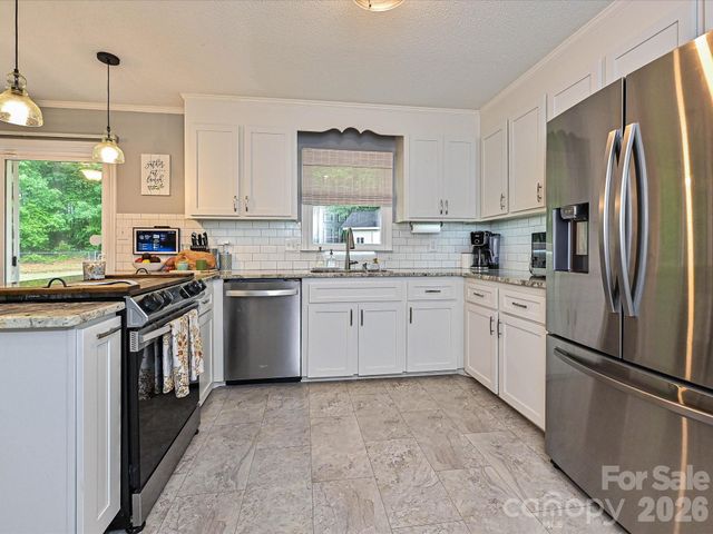 2334 Firmin Court, Gastonia, NC 28056