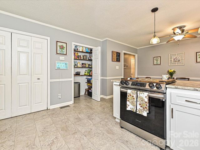 2334 Firmin Court, Gastonia, NC 28056