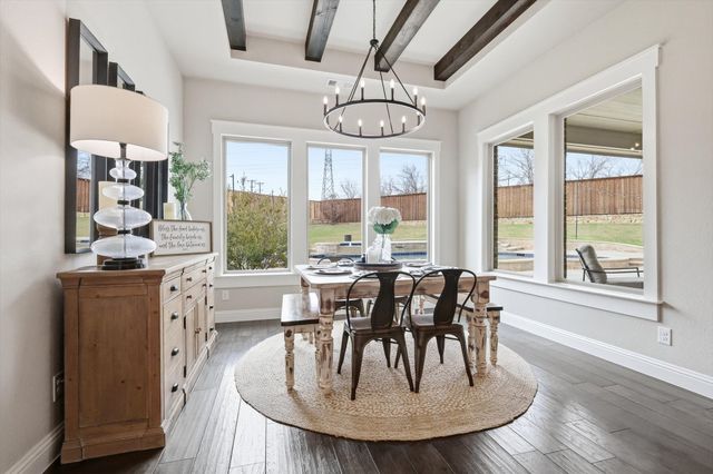 1208 Broadmoor Way, Roanoke, TX 76262