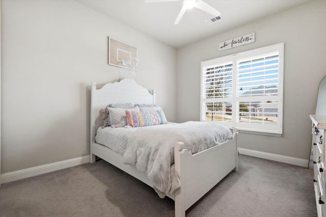 1208 Broadmoor Way, Roanoke, TX 76262