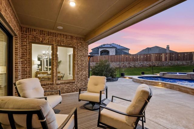 1208 Broadmoor Way, Roanoke, TX 76262