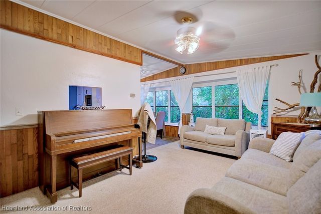 2533 S Lake Letta Drive, Avon Park, FL 33825