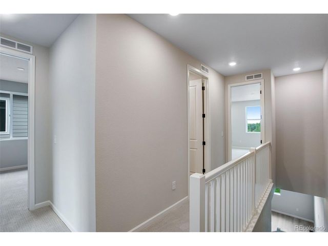 1418 Hudson Pl, Longmont, CO 80501