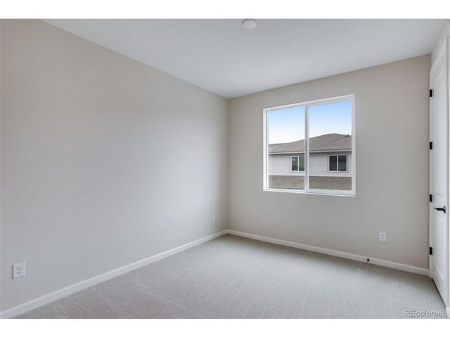 1418 Hudson Pl, Longmont, CO 80501