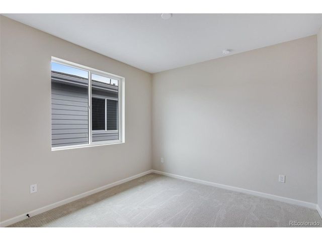 1418 Hudson Pl, Longmont, CO 80501