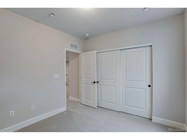 1418 Hudson Pl, Longmont, CO 80501