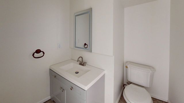 81 Hamill Road, Huntington, WV 25701