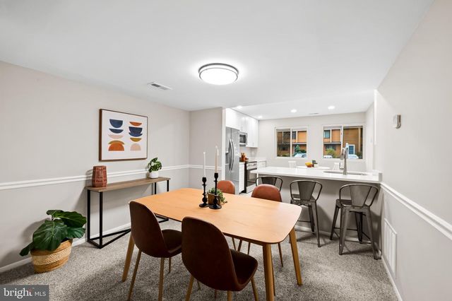 1366 ALMOND DR, Annapolis, MD 21409