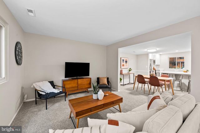 1366 ALMOND DR, Annapolis, MD 21409