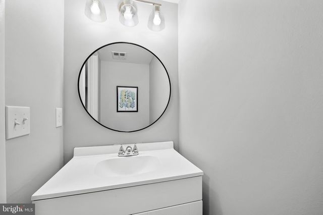 1366 ALMOND DR, Annapolis, MD 21409