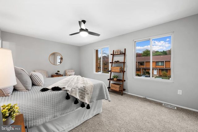 1366 ALMOND DR, Annapolis, MD 21409