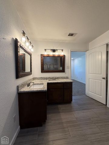 4077 highway 163, Jonesboro, AR 72404