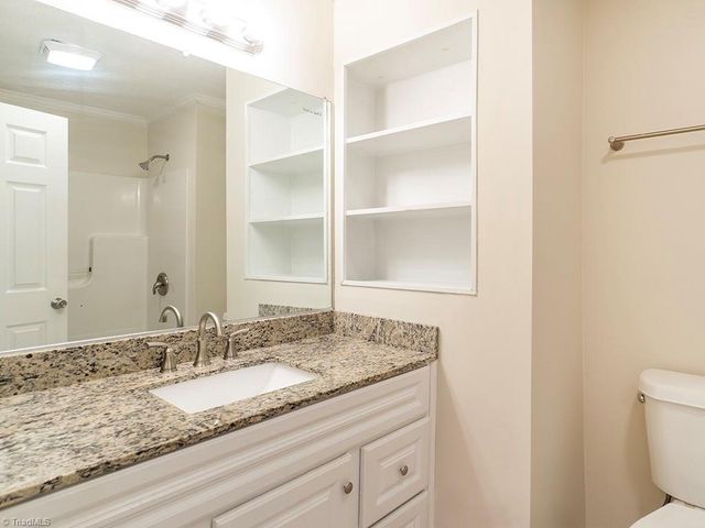 933 Graham Street, Burlington, NC 27217