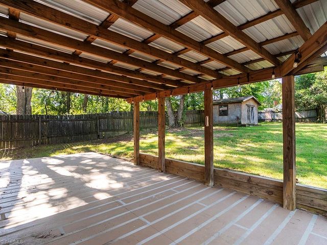 933 Graham Street, Burlington, NC 27217