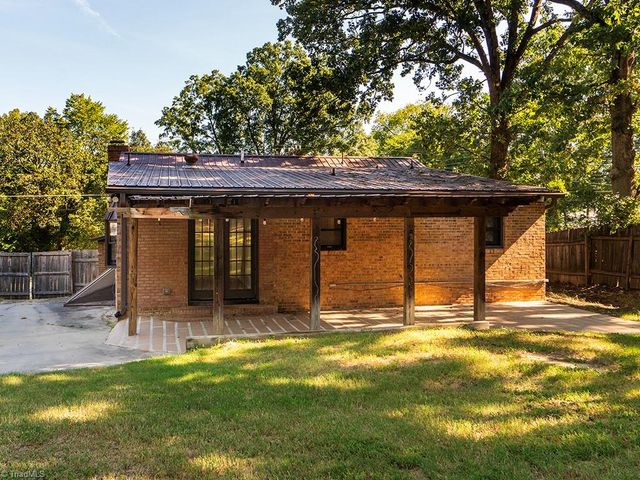933 Graham Street, Burlington, NC 27217
