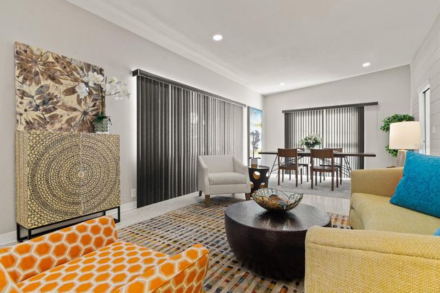 510 E ROBLES STREET, Tampa, FL 33602