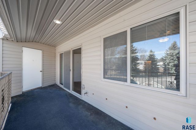 1635 S Cleveland Ave Avenue 306, Sioux Falls, SD 57103