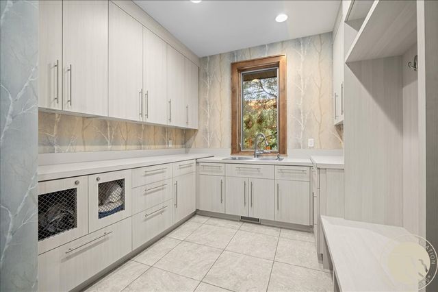 1833 Iris Lane, Billings, MT 59102