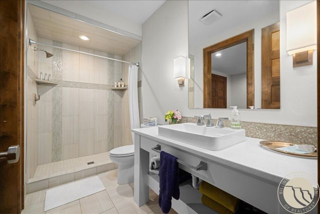 1833 Iris Lane, Billings, MT 59102