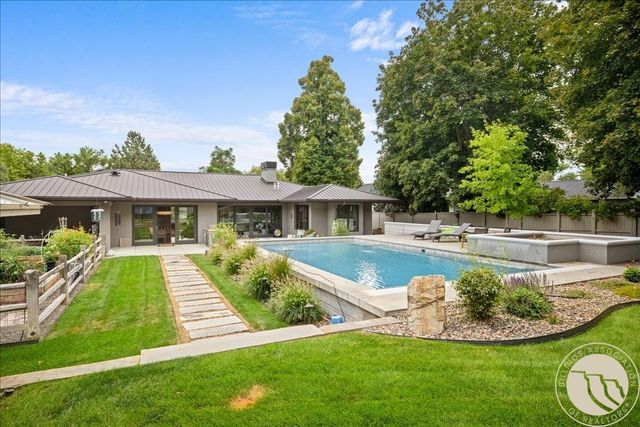 1833 Iris Lane, Billings, MT 59102